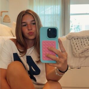 Meet your Posher, Audrey